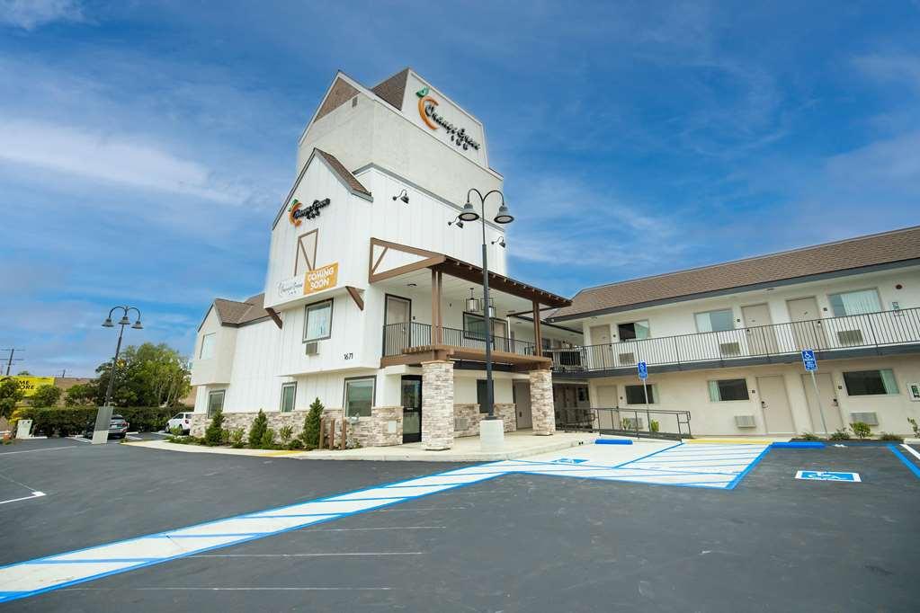Orange Grove Inn Tustin Exterior photo